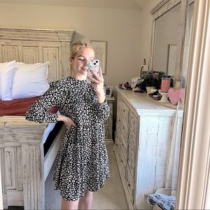 ZARA XS BLACK WHITE DOTTED DRESS XS MINI LONG SLEEVE
